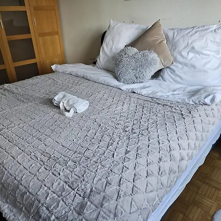 2 Apartamento *